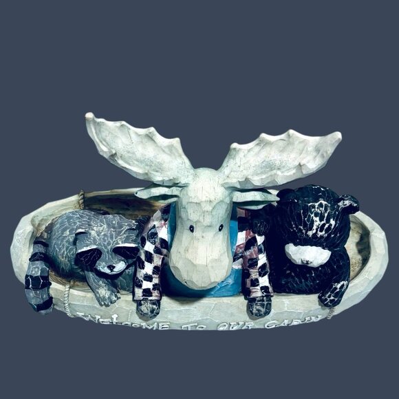 Welcome To Our Cabin Bear, Moose, & Raccoon Forest Wildlife Statue Decor Display - Picture 12 of 12